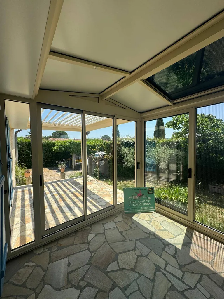 Installation d'une pergoveranda sur mesure entre Nîmes et Montpellier sur la commune d'Aimargues