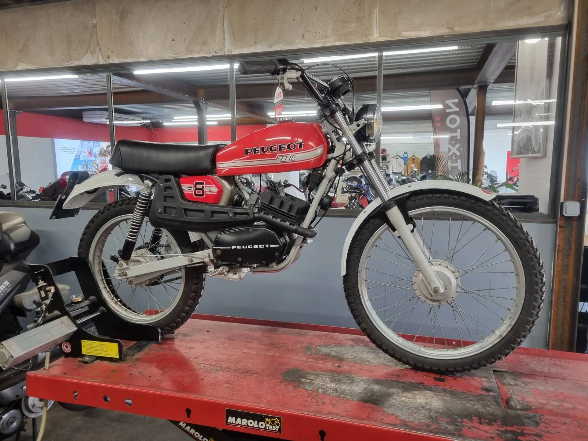 RESTAURATION COMPLETE