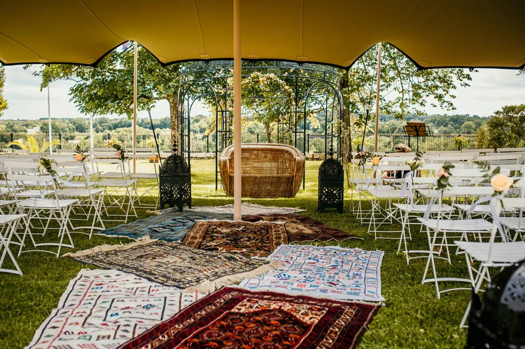 Les Mariages de Mademoiselle L organisatrice de mariage Bordeaux et Saint Emilion cérémonie laïue - Luka Pics