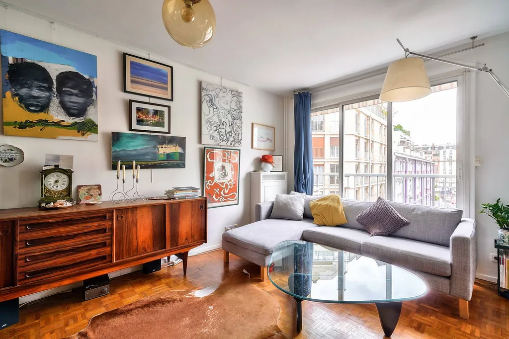 A vendre 3 pièces rénové à Paris 75017