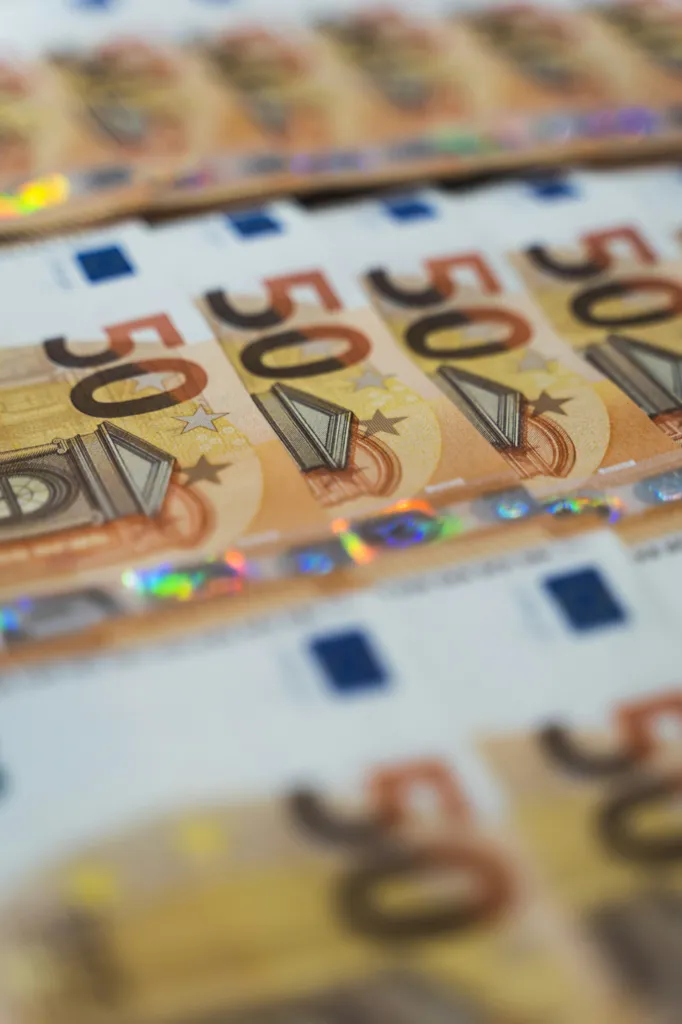 Défense Pénale Stratégique en Affaires : Lutte Contre l'Abus de Confiance et l'Escroquerie à Montpellier et Avignon