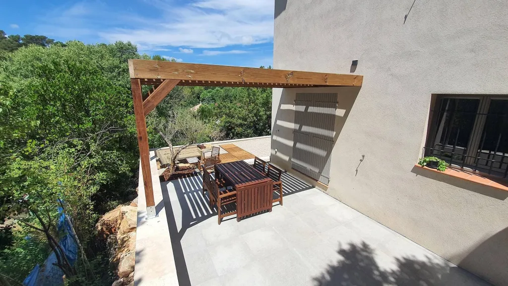 Devis tout compris pour une pergola bois BRIGNOLES VAR 83