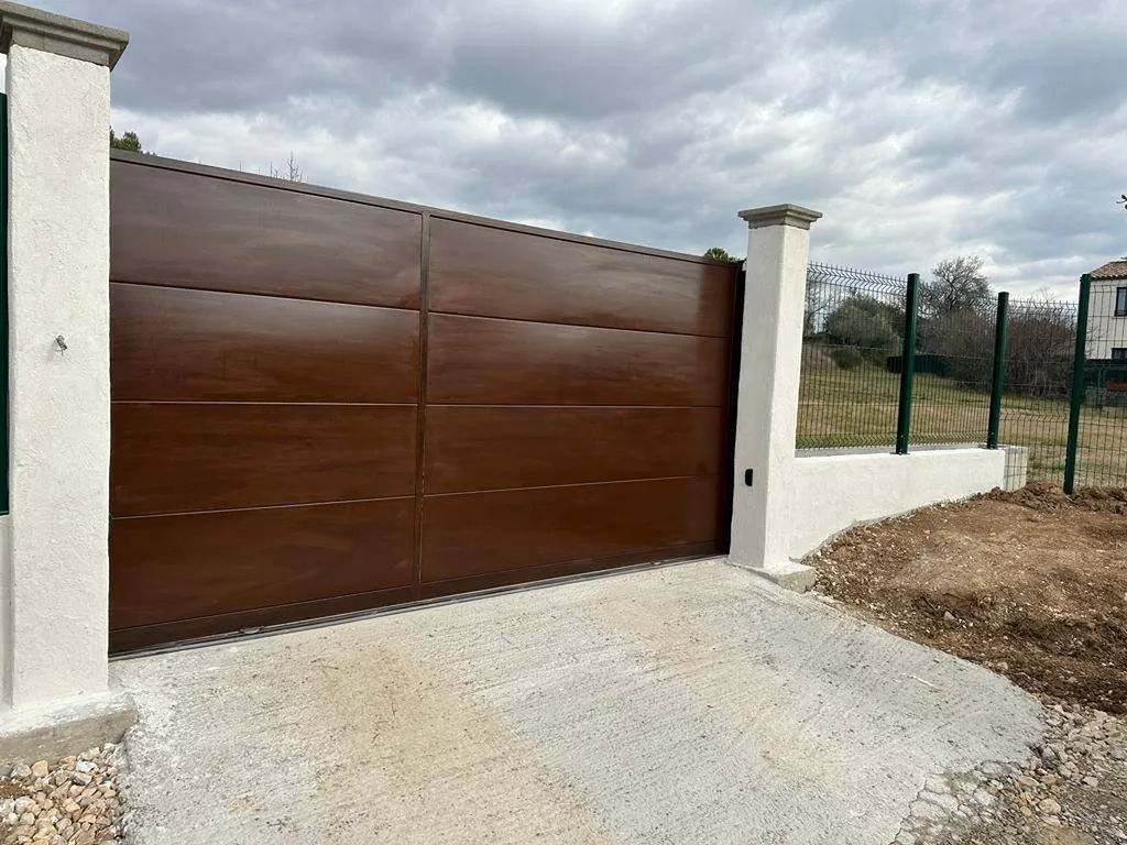 portail sur mesure rousset