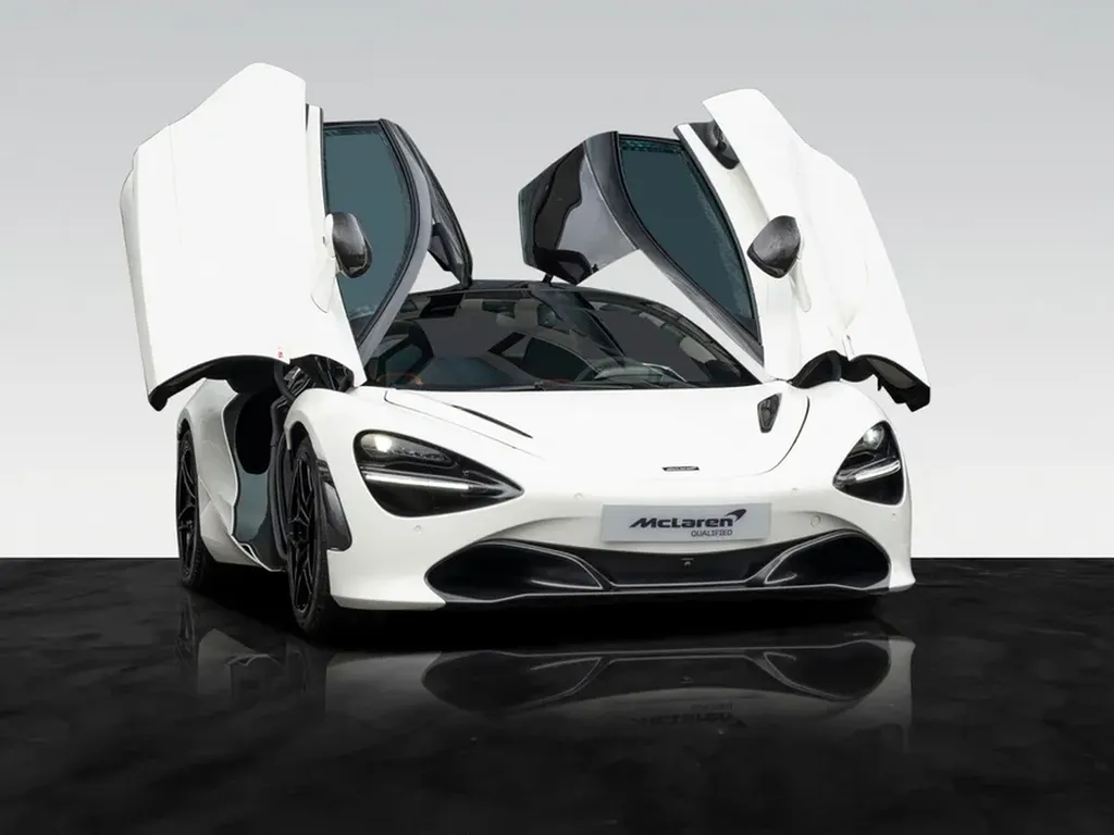 McLaren 720S importée d’Allemagne par Asphalte Diffusion à Bordeaux avec configuration haut de gamme