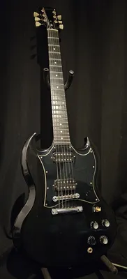 Gibson SG Special Ebony 1999 à vendre chez Côté Guitare à Sète 