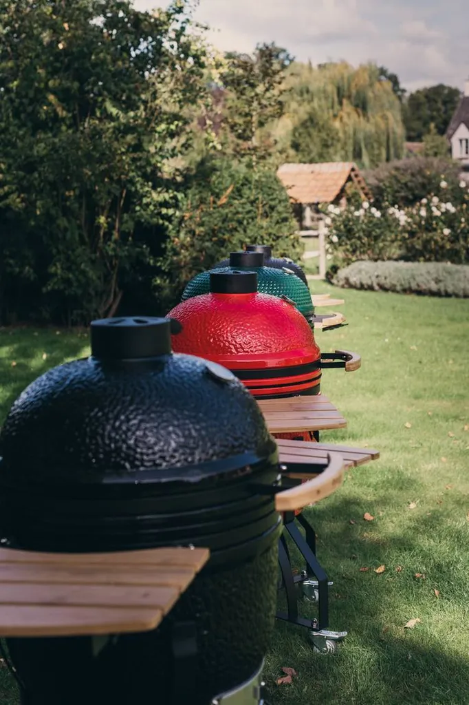 Kamado fumoir ceramique pour le jardin