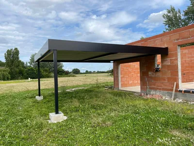 Carport métallique sur mesure, fabrication et pose par Sud Ouest Métal pour particuliers à Muret en Haute-Garonne