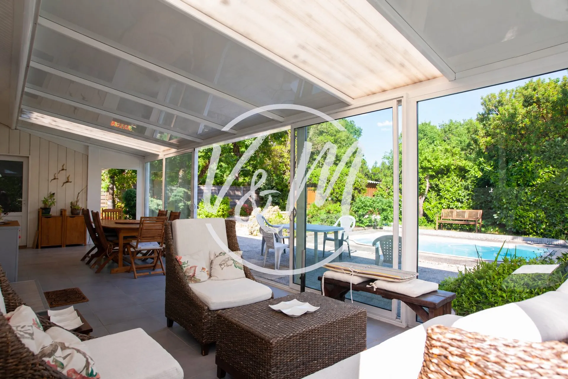 acheter une villa à Lanton avec une agence locale