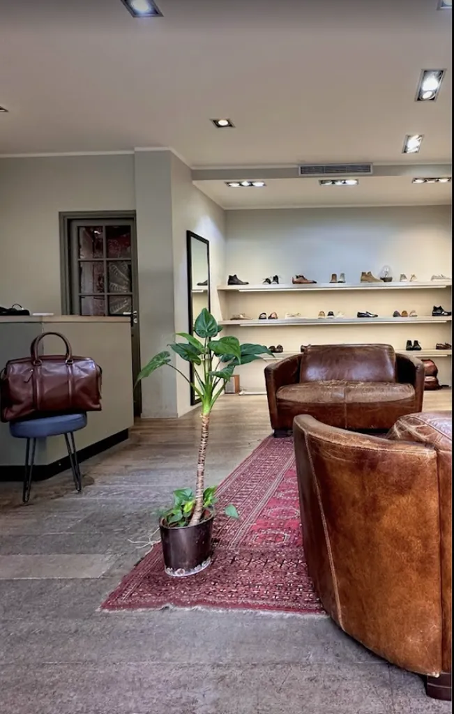 Vente - Boutique 100 m², Saint-Germain-des-Prés, Rue des Canettes 75006 PARIS