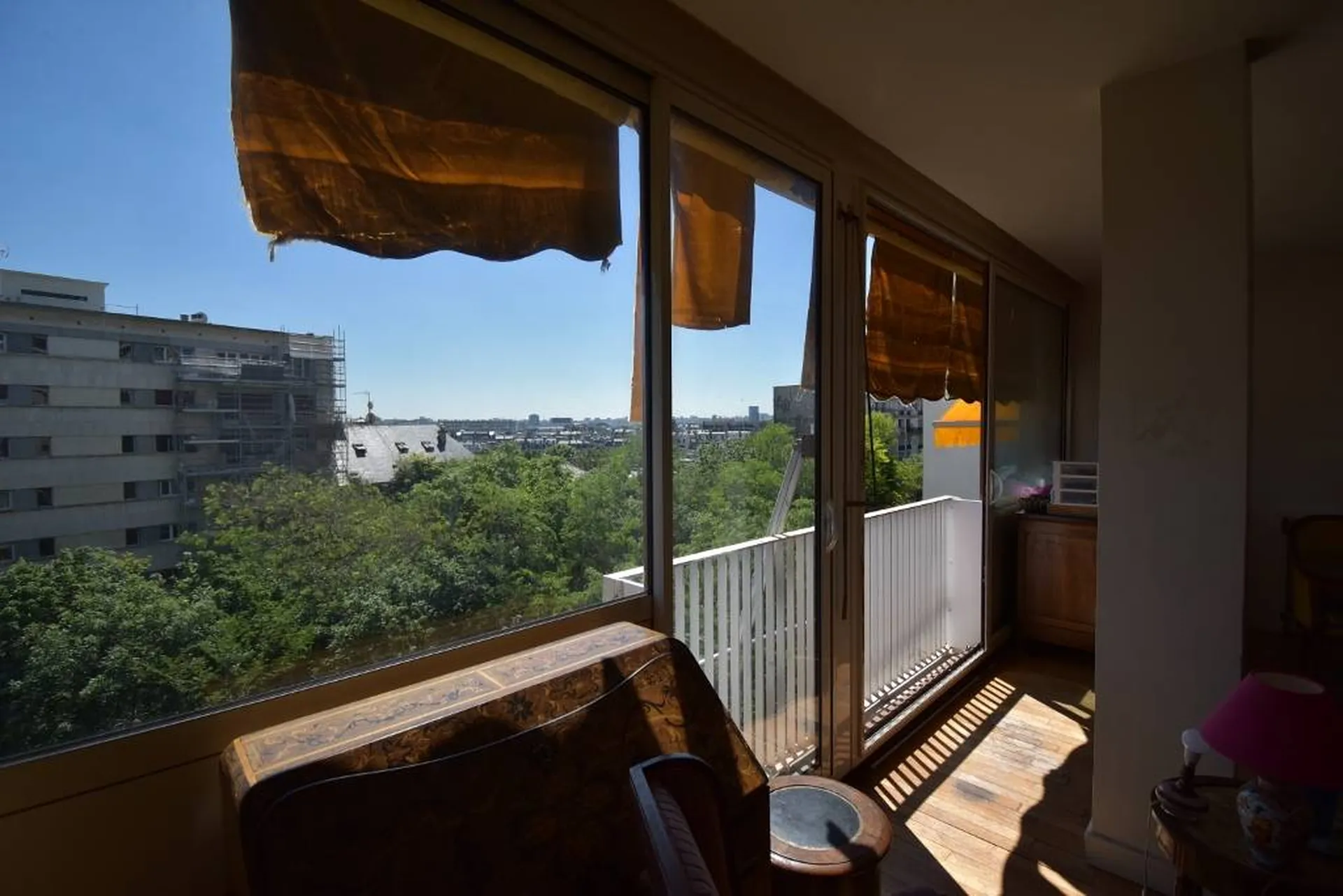 Appartement a vendre baigné de lumière Paris 75016