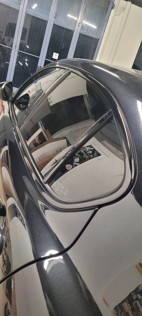 Suppression de Chrome sur éléments extérieurs de véhicules