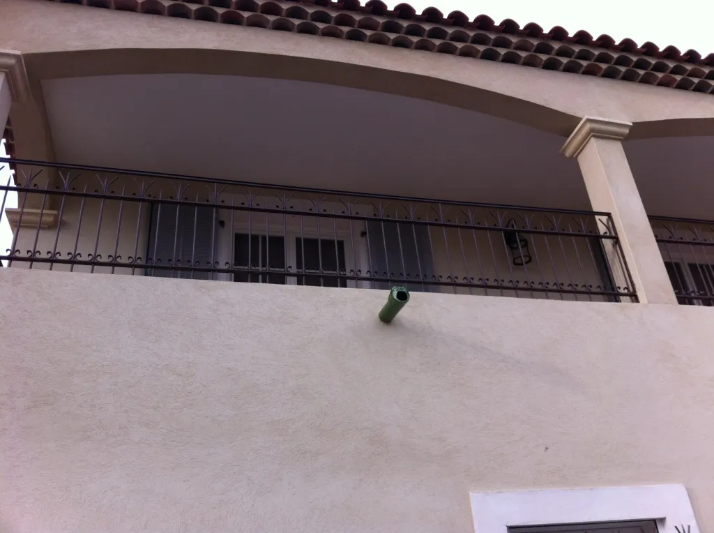 FABRICATION ET POSE RAMBARDE SECURITE EN FER FORGE POUR SECURISER UNE  TERRASSE SAUSSET LES PINS