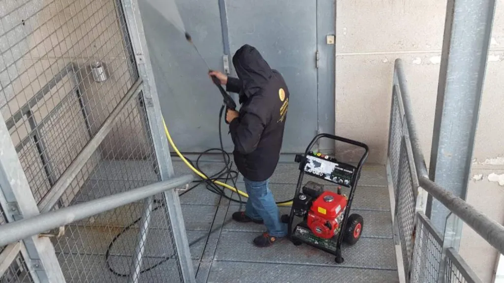désinfection marseille 13015