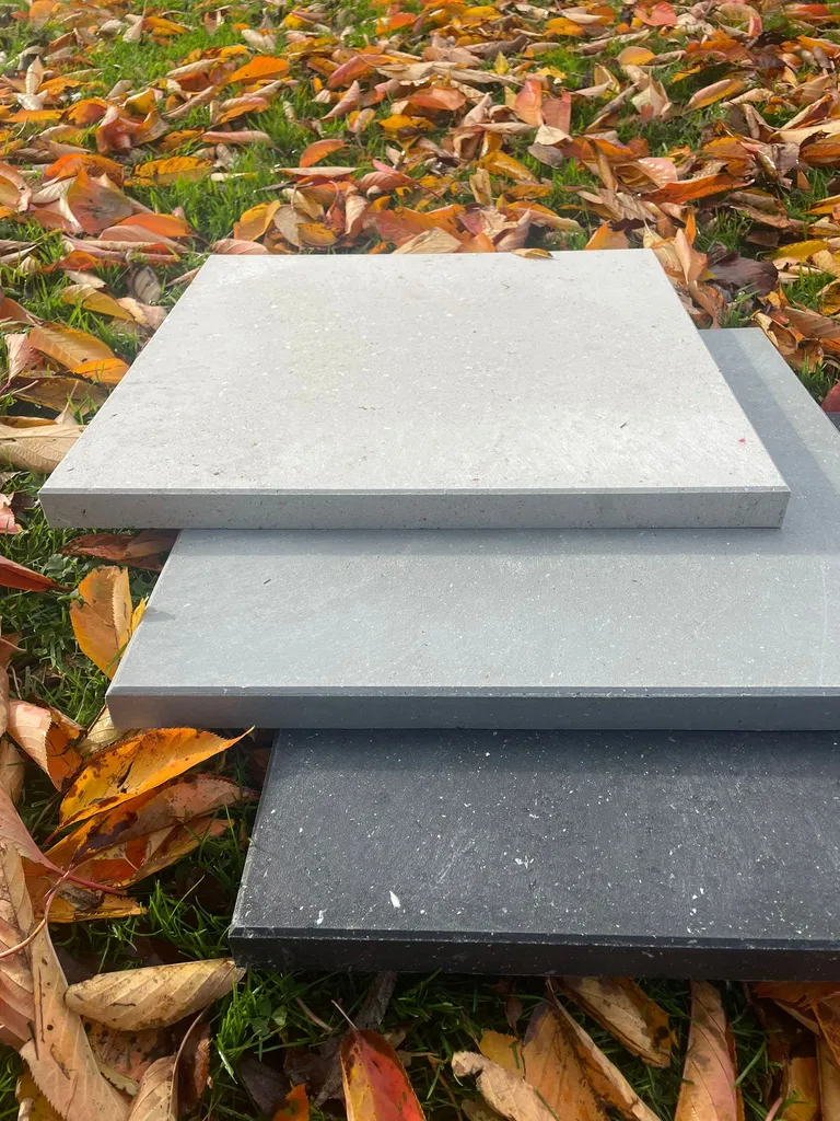 EcoLithe® une alternative éco-responsable au béton pour les marchés publics et les projets B2B, garantissant performance et durabilité.