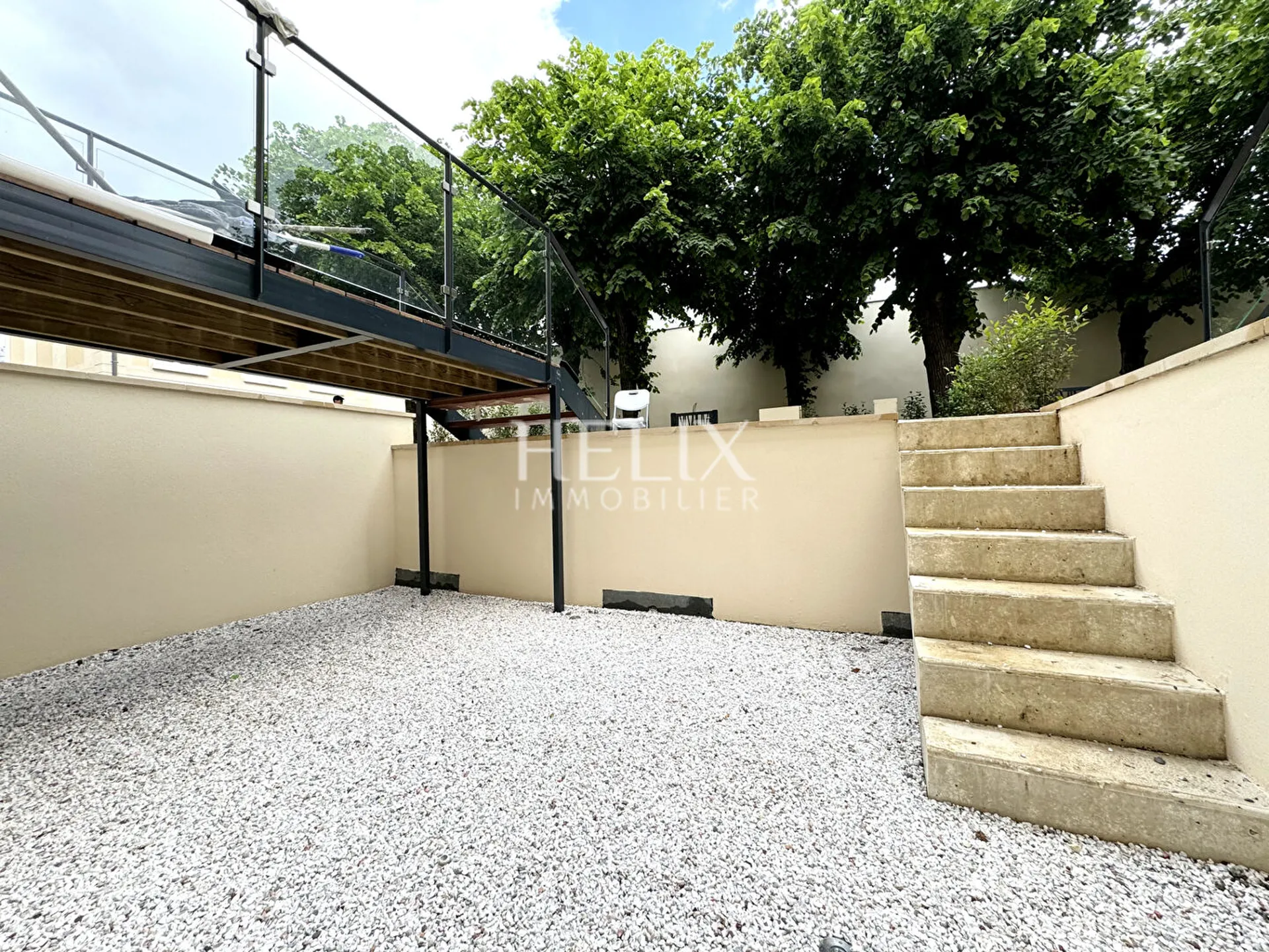 Programme neuf maison de ville 119,20 M2 jardin et terrasse à Saint-Germain-en-Laye , RER A 10 mn.