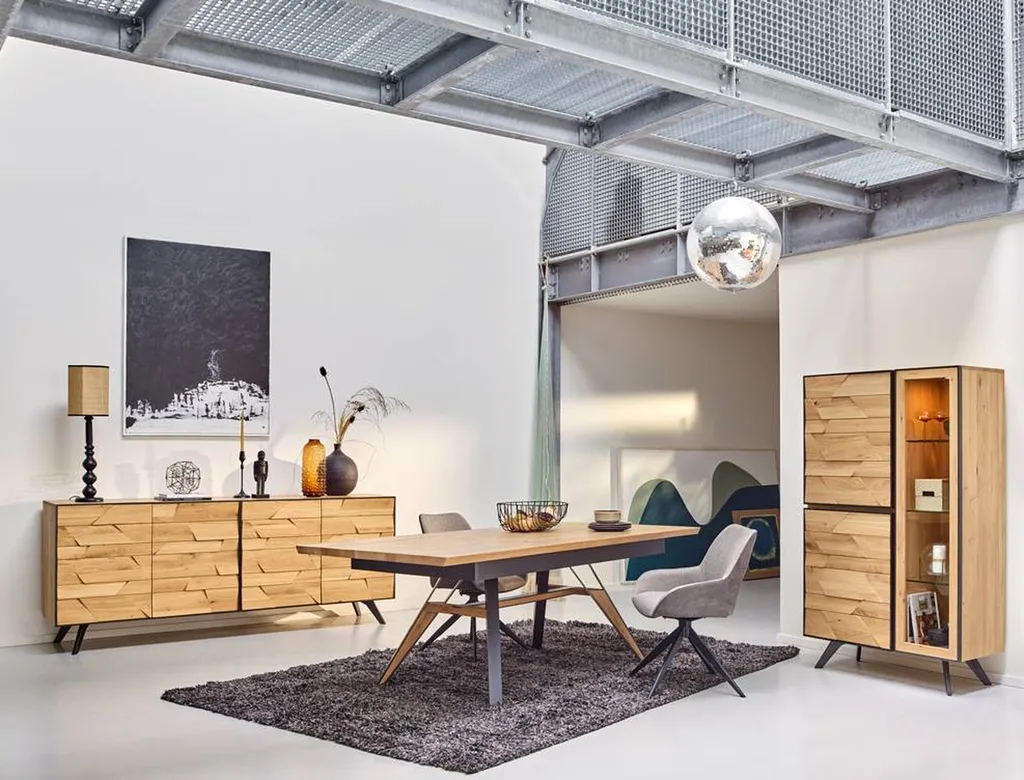 Table de repas avec rallonges bois et métal à Hyères près de Nice