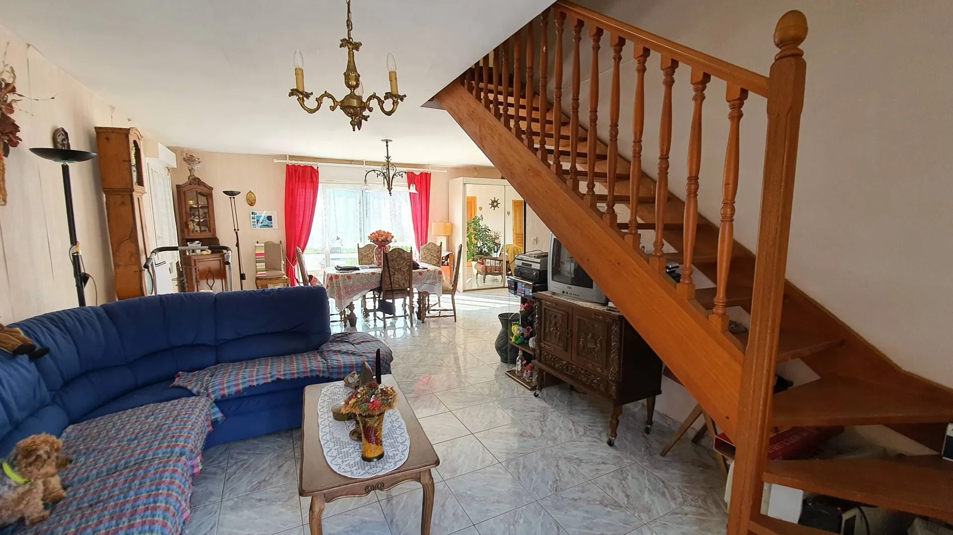 A vendre spacieuse Villa à rafraîchir de 185 m² habitables, 3/4 chambres, à proximité immédiate de la mer, 76910 Criel sur Mer, en Seine-Maritime (76)