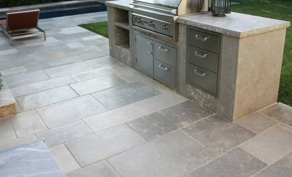 La pierre de Montagnac, la véritable pierre du Périgord Dordogne pour dallage intérieur et extérieur