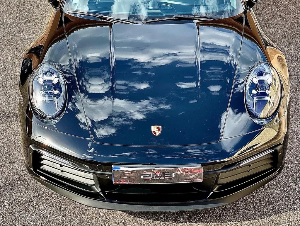 Detailing auto Lyon Porsche 992 traitement céramique / PPF / protection carrosserie 