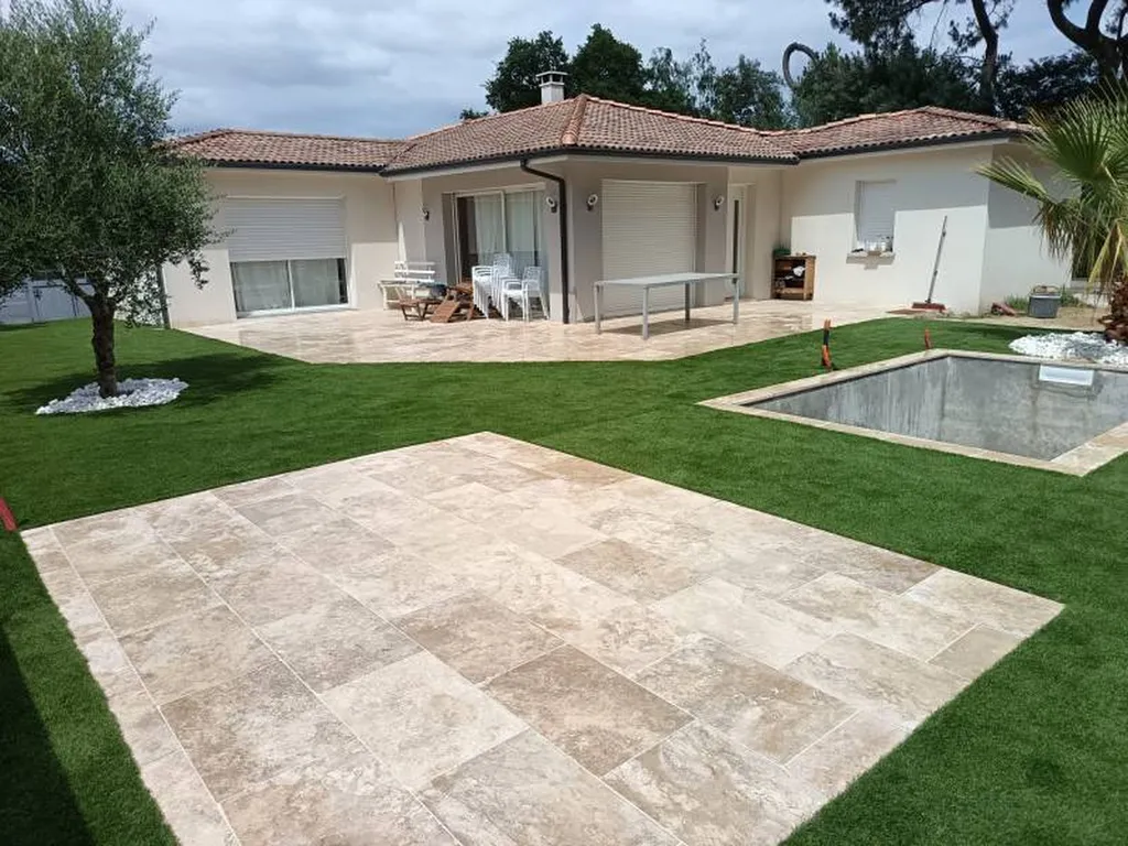 Terrasse pour SPA Sud Ouest Environnement