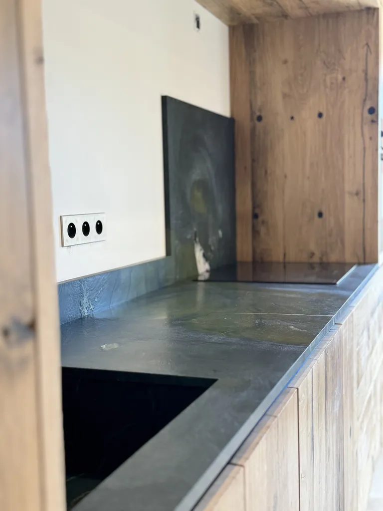 Plans de travail en Quartzite Avocatus aux Baux de Provence