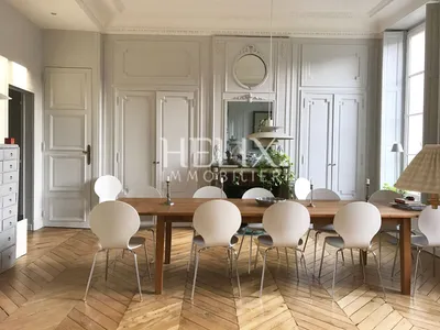 Bel appartement de prestige 156,72 M² à deux pas du RER A