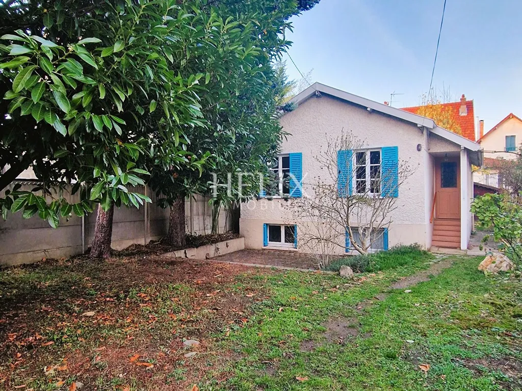 Charmante maison à rénover dans le Parc de Chatou