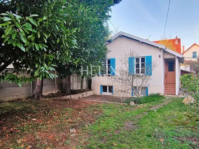 Charmante maison à rénover dans le Parc de Chatou