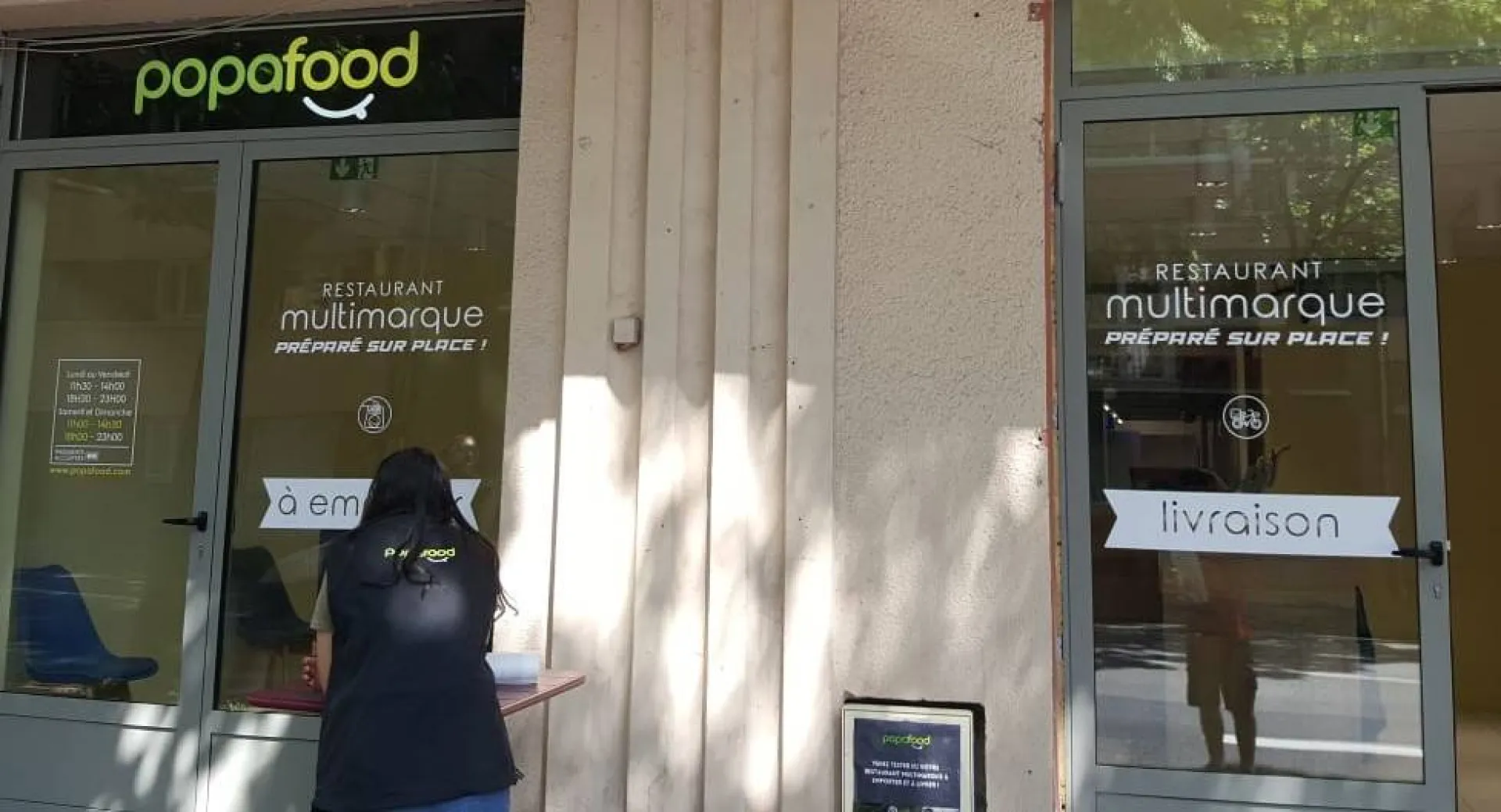 Réalisation d'une enseigne lumineuse pour le restaurant concept store popafood à Toulouse