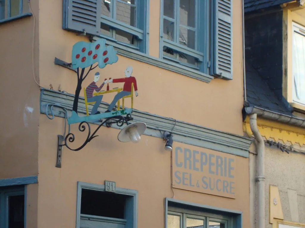 Notre zone d'activité pour ce serviceFabricant de fromages au lait cru pour cuisine centrale à