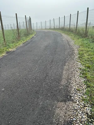 Entreprise de terrassement aux Monts d’or décapage et mise en œuvre de rabotage