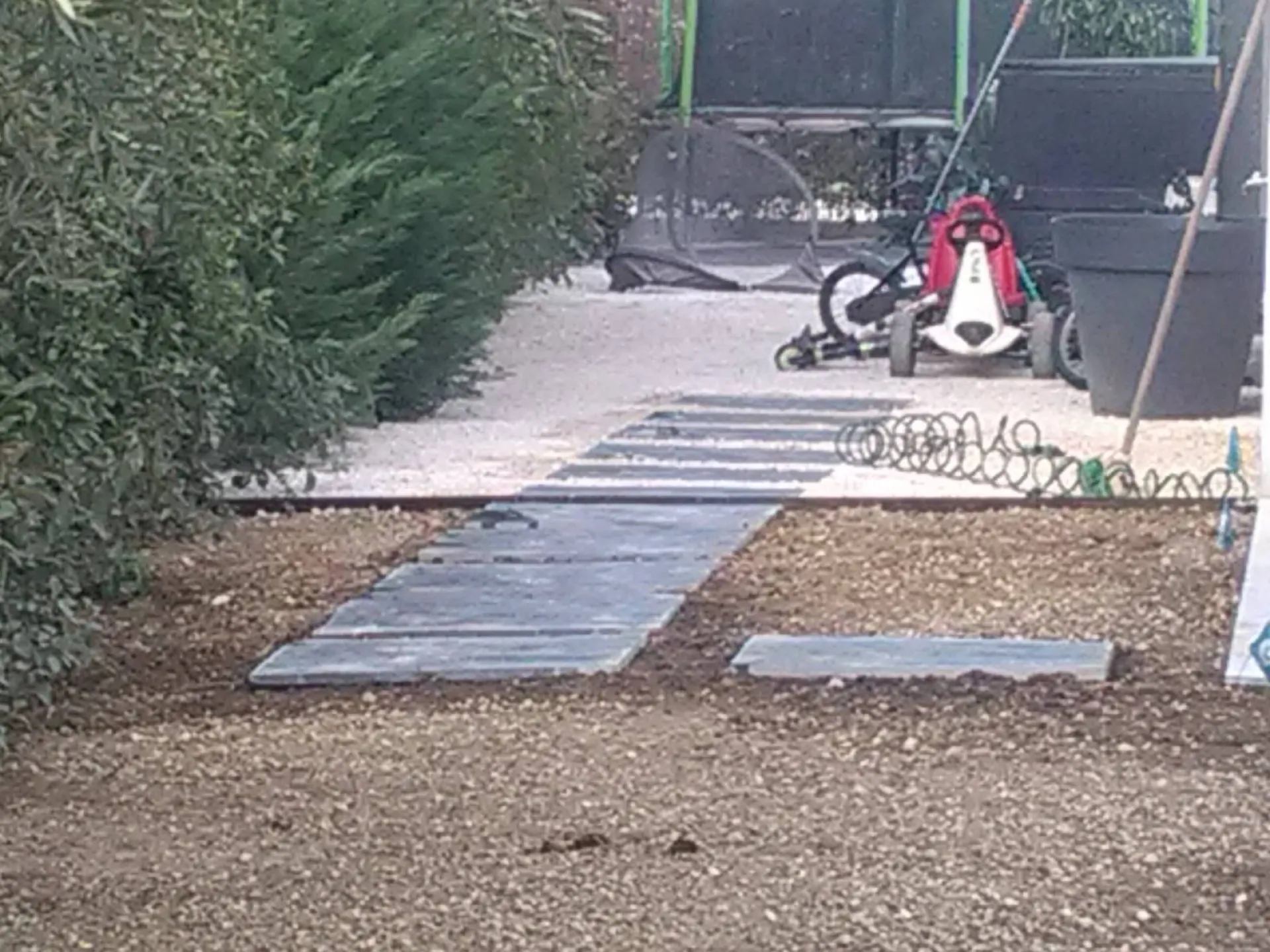 Pose de pas japonais jardin Velaux 13880