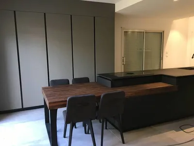 colonne avec ilot central cuisine Rastelli lyon