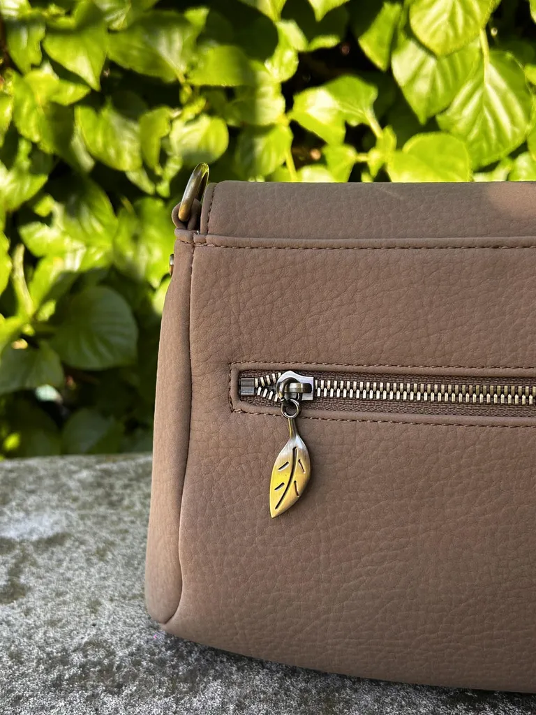 Sac Woomen Vegan ligne Camomille Pearl chez Evasion à Eu