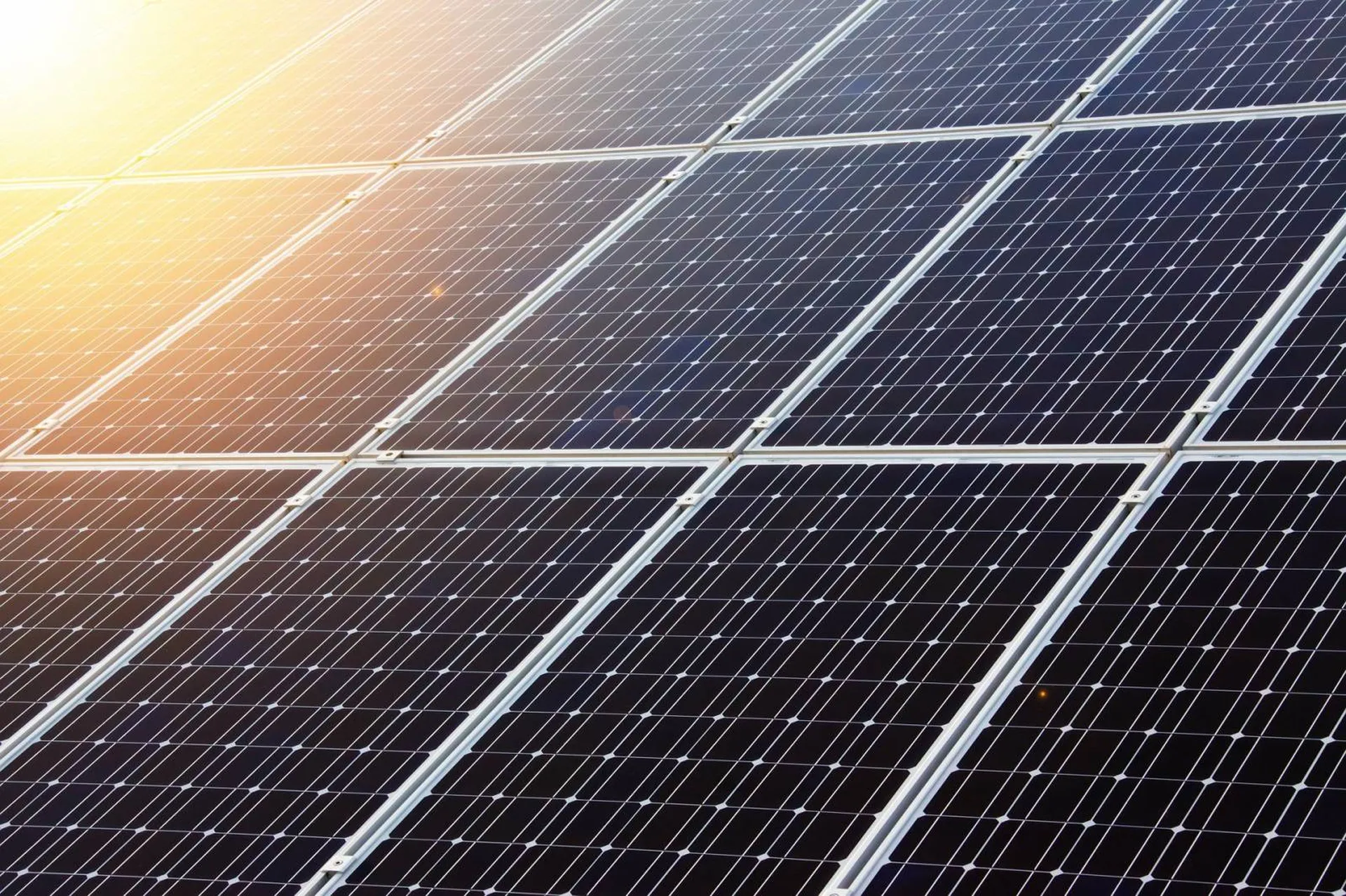 Nettoyage de panneaux solaires sur Le Havre