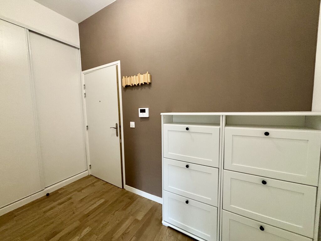 Magnifique appartement 2  pièces de 42M² habitable extrêmement bien agencé à Saint-Germain-en-Laye.