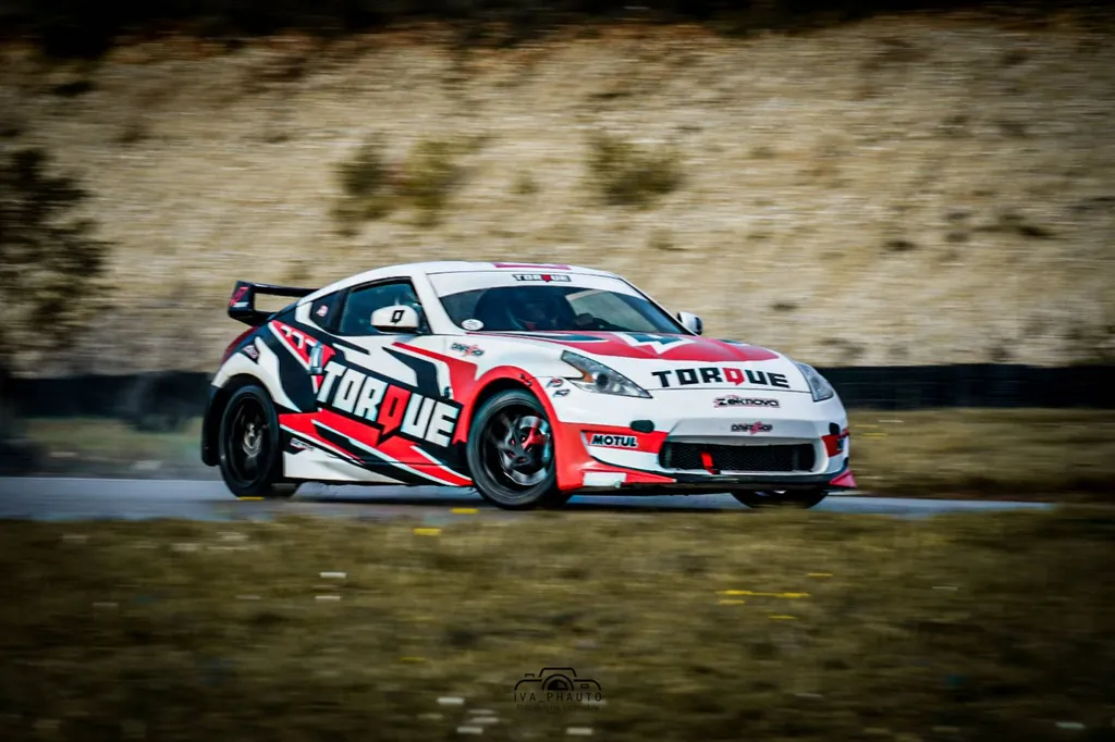 Nissan 370Z covering complet blanc