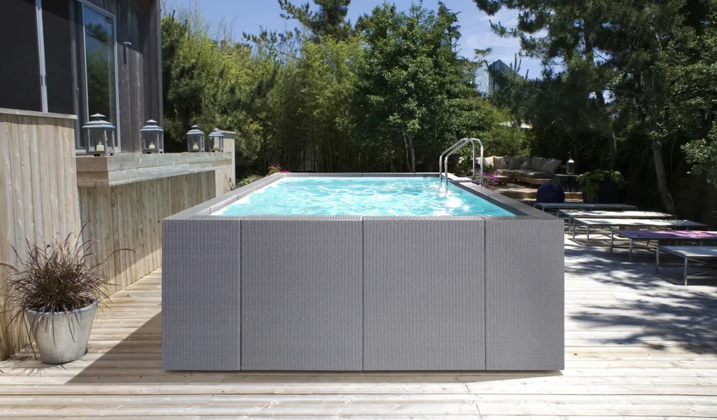 Piscine hors-sol Doce Vita Diva by LAGHETTO par Aquarev'Piscines à Forcalquier 04300