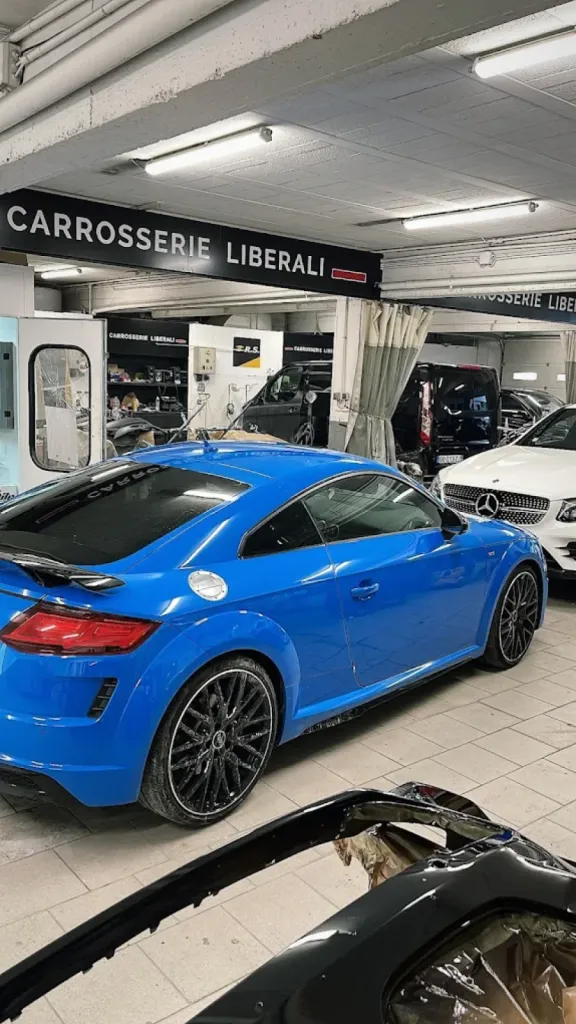 Atelier de carrosserie familiale et peinture automobile à Vallauris, près d’Antibes