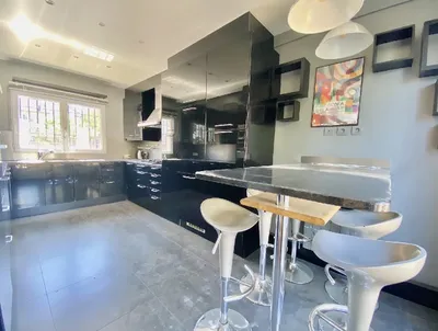 Cuisine aménagée et équipée