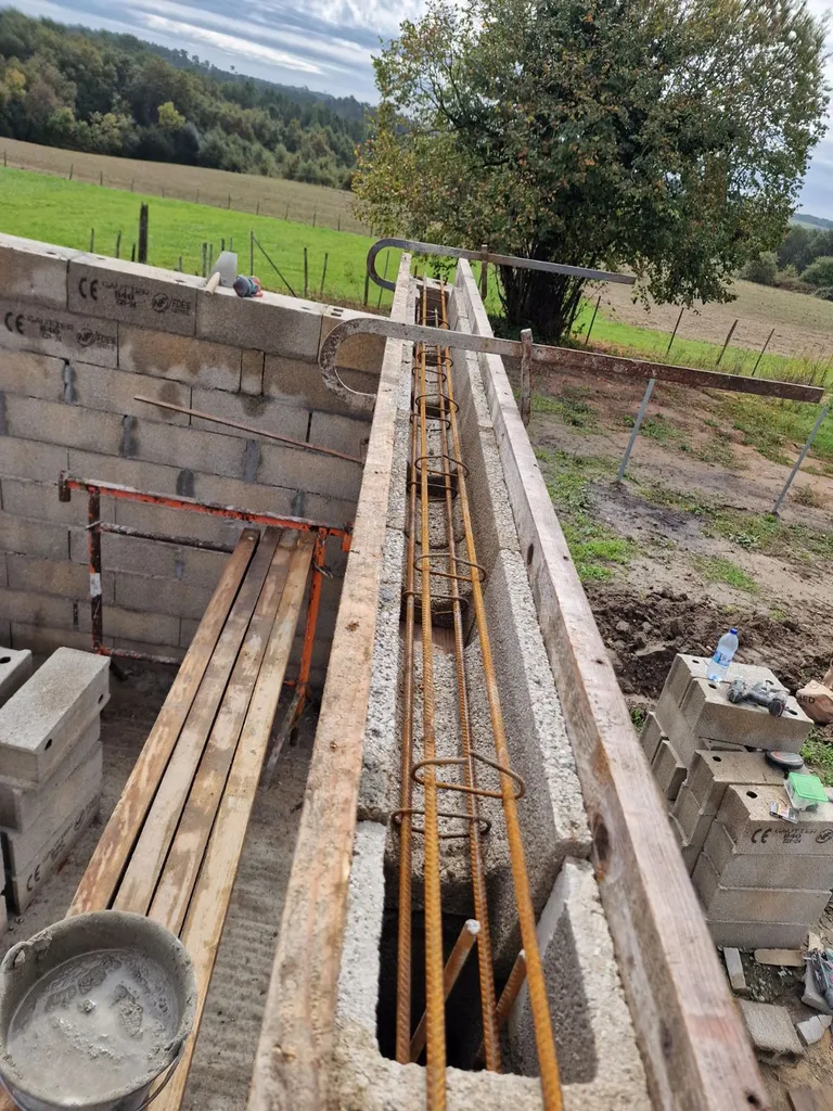 constructeur de piscine sérieux et réactif avec garanties proche de Langon  et Toulenne