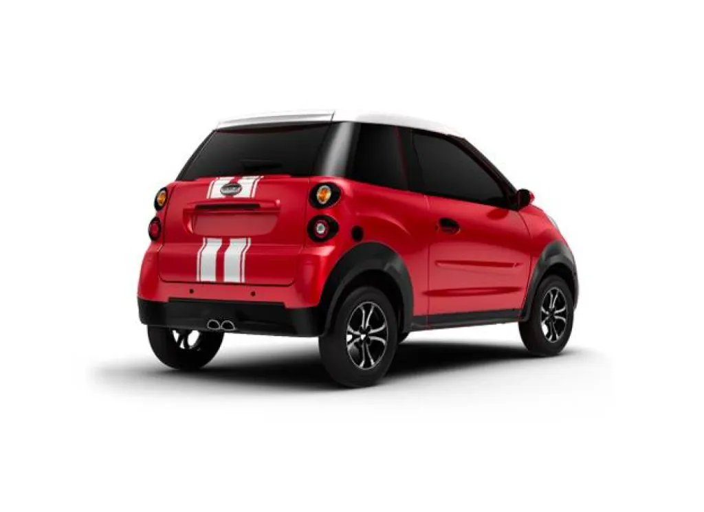 Microcar, voiture sans permis 4 places