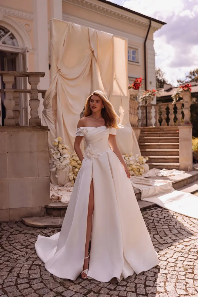 Robe de mariée petite princesse Marseille