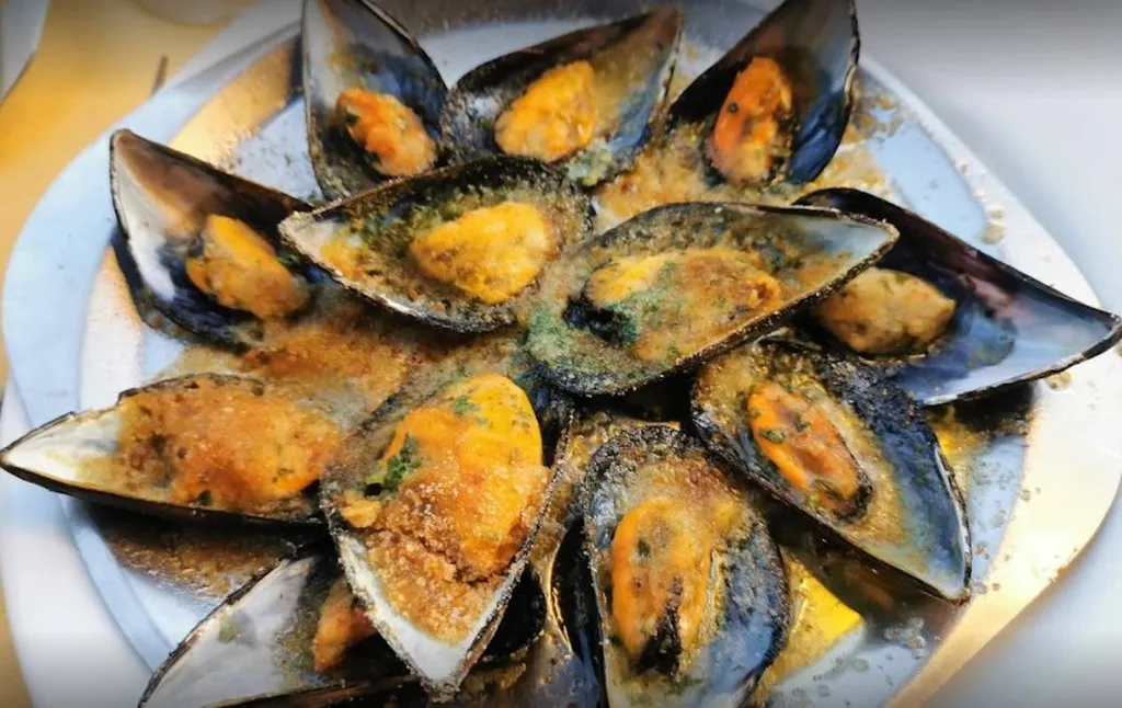 Notre zone d'activité pour ce serviceRestaurant de poissons et fruits de mer proche de Martigues et Carry le Rouet