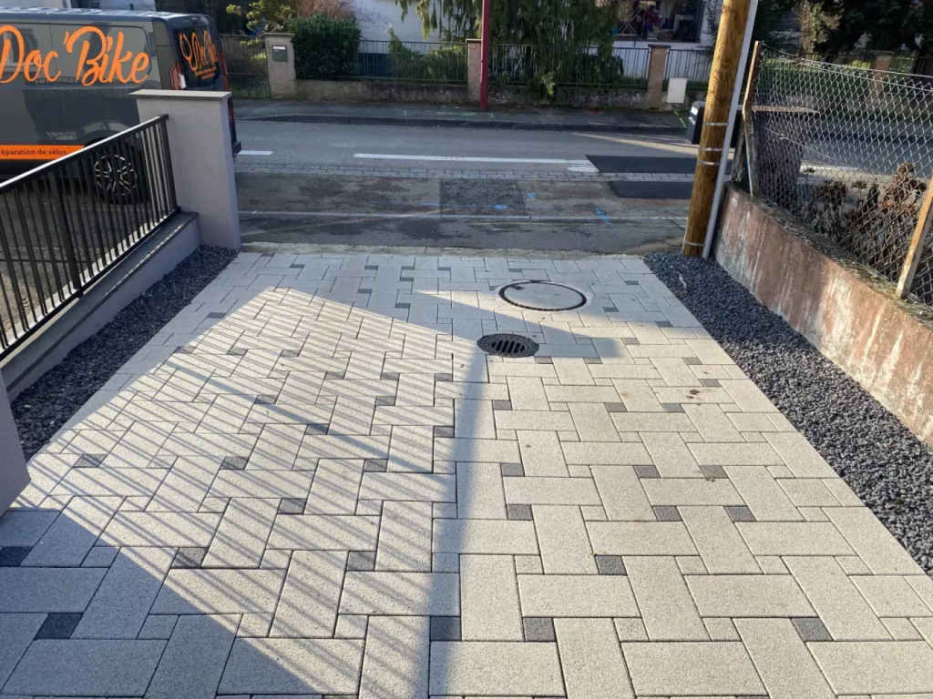 Voie d’accès en pavé d’une maison à Mundolsheim