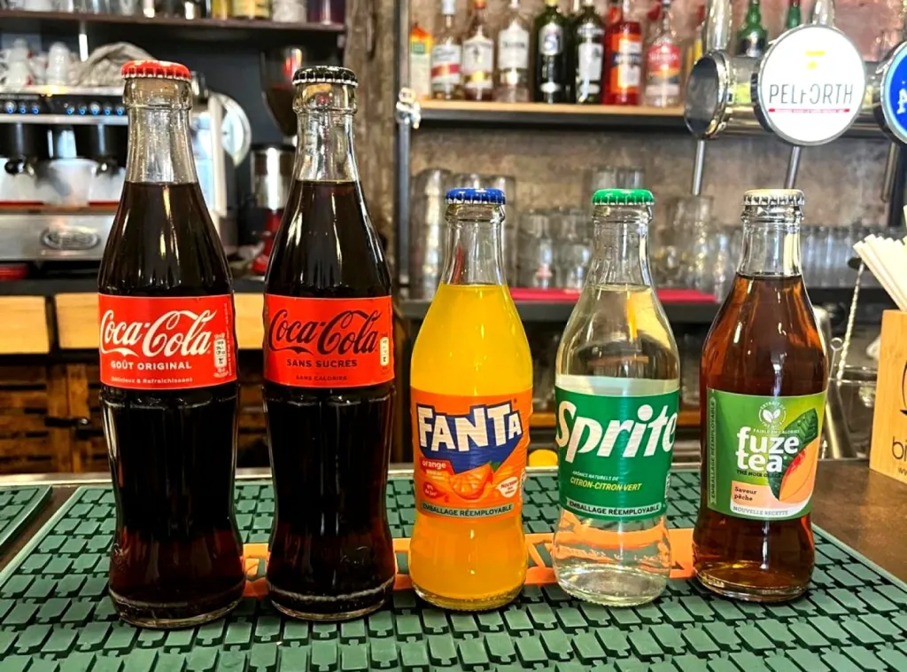 Vente de sodas, thés pour CHR à Marseille, Cassis, La Ciotat et Aix-en-Provence – Rossi Boissons Vente de sodas, thés pour CHR à Marseille, Cassis, La Ciotat et Aix-en-Provence – Rossi Boissons