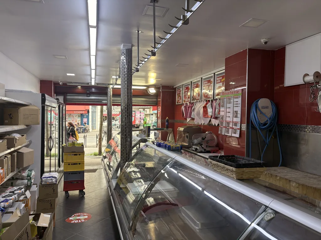 Cession de bail - Boutique 200 m², Aligre, Rue Crozatier 75012 PARIS