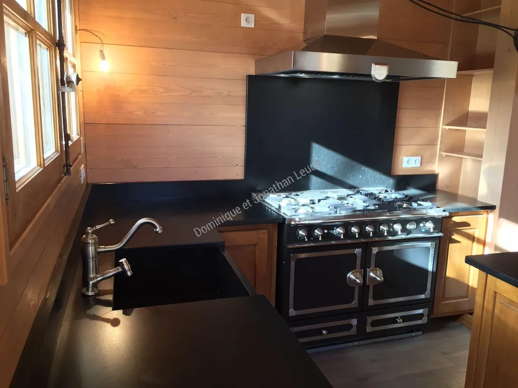 Plans de travail de cuisine en Granit Zimbabwé en Ardèche