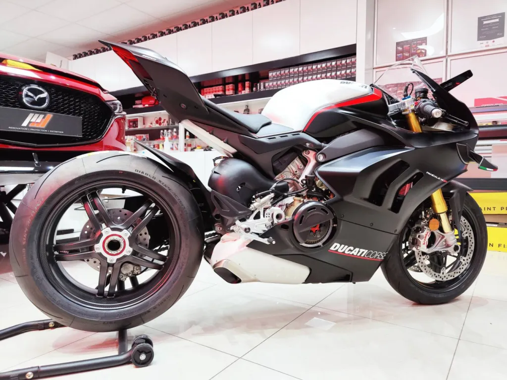 DUCATI PANIGALE V4 SP - PROTECTION PPF INTEGRALE XPEL STEALTH