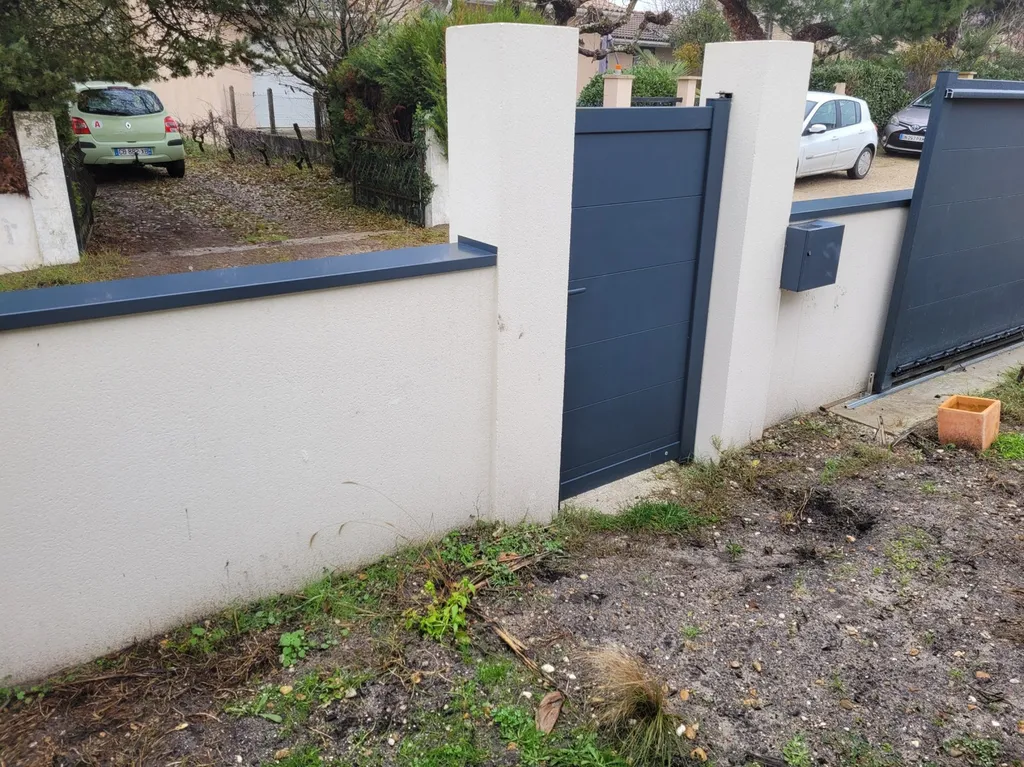 Installation de couvertine à Créon 